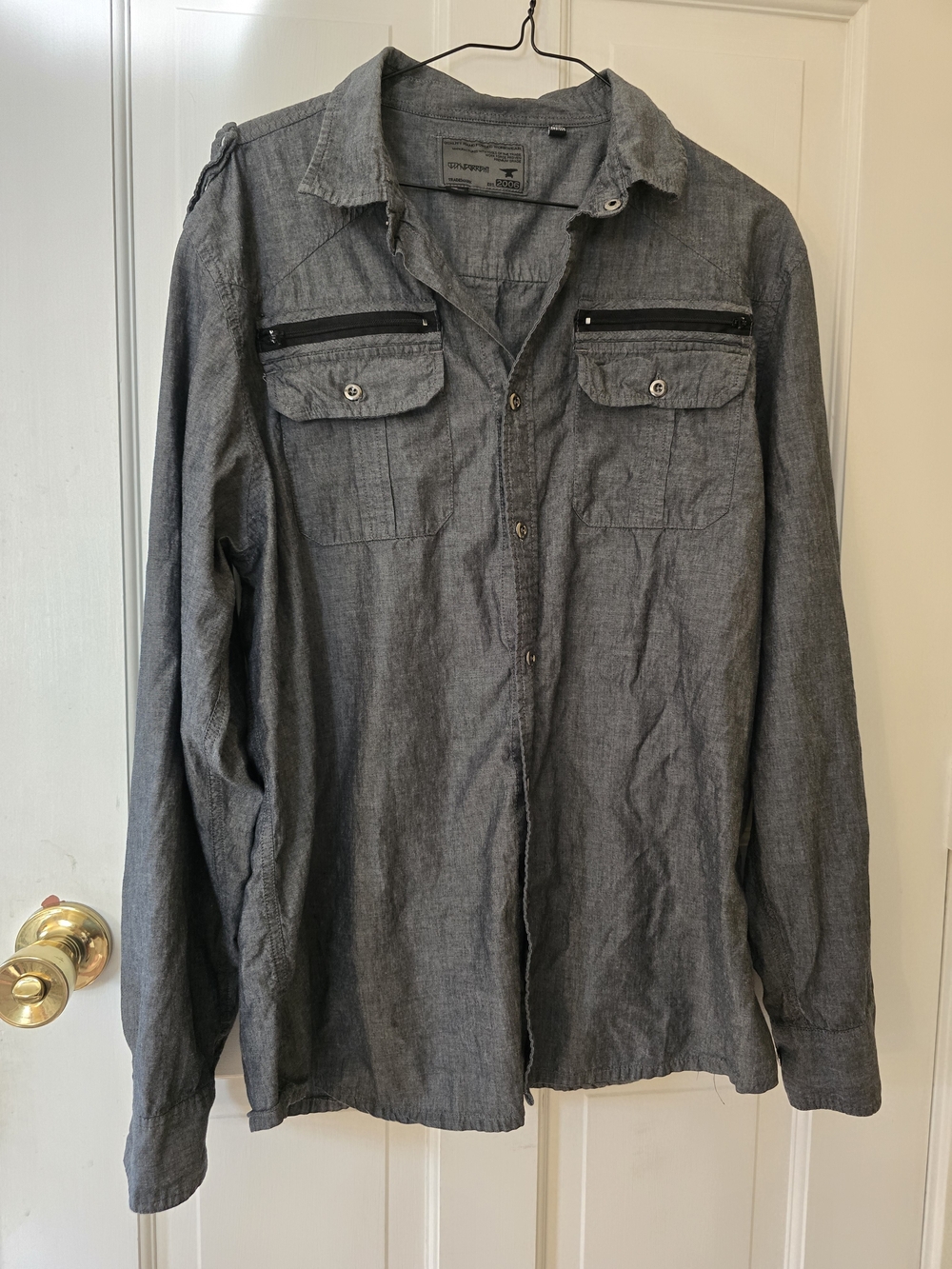 Ocean Current Men’s Casual Button-Down Shirt in Charcoal Gray Size L